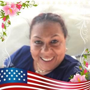 Meet your Posher, Gloria